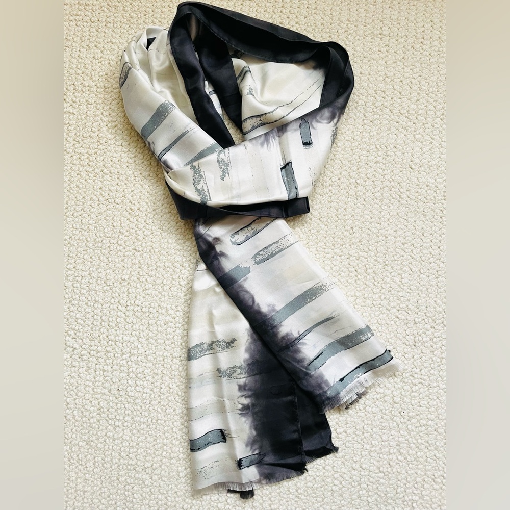 🖤 Ann Taylor Vintage 100% Silk Scarf | 90s Monochrome Abstract
